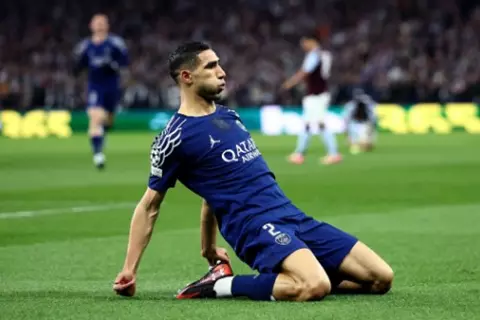 وكيله: لا نستبعد عودة أشرف حكيمي إلى ريال مدريد